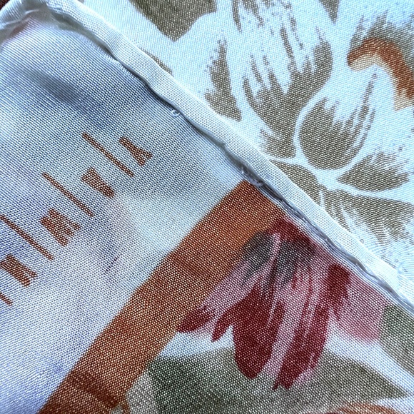 Runway Rectangle Scarf Floral Green Otange Yellow Vintage Hand Stitched Edge - Picture 4 of 4